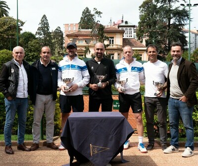 De izquerda a derecha, Miguel Ángel Blanco, Jorge Villanueva, Miguel A. Traverso , Marcos Trivín, Miguel Cuesta, Juan Barrio y Gonzalo Mallo.