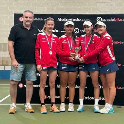 Real Grupo de Cultura Covadonga-A, equipo femenino infantil subcampeón de Asturias 2024