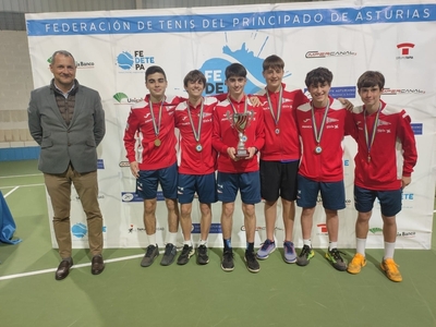 Equpo campeón masculino: el Real Grupo de Cultura Covadonga-A
